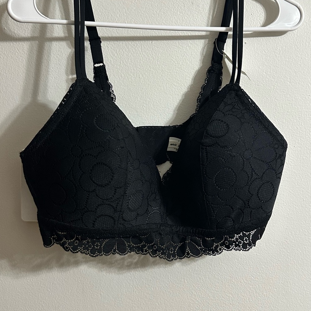 Elegant Black Lace Bralette